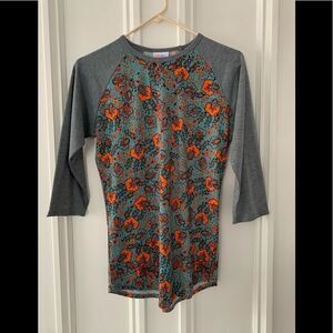 NWT Lularoe grey/orange floral baseball tee